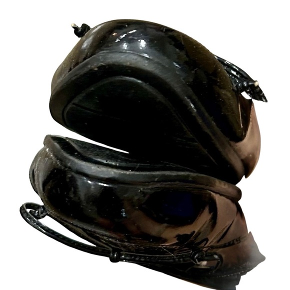 Amalfi by Rangoni Black Croc-Embossed Patent Leather Flats – Size 11M - Picture 3 of 9